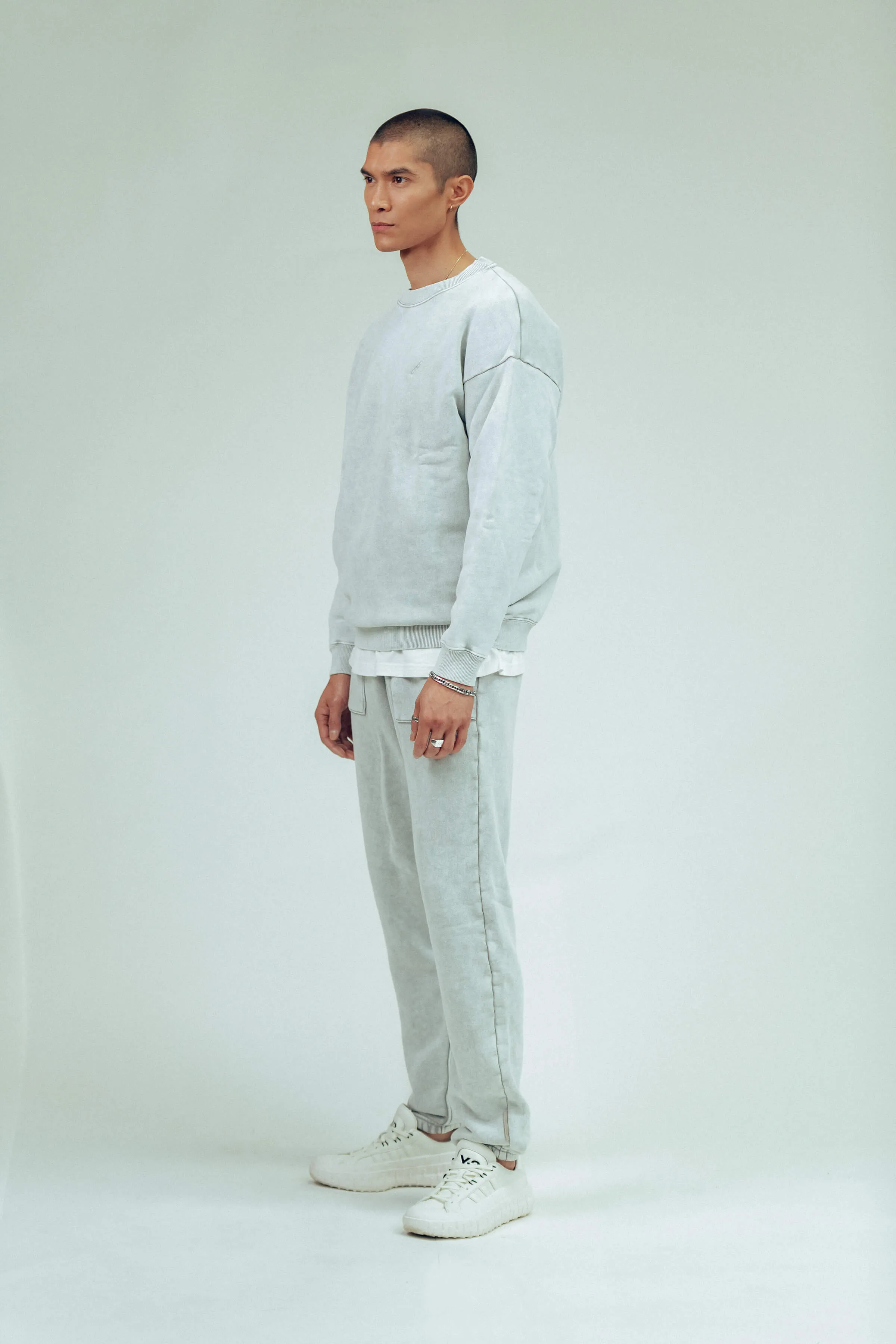 530 Washed Stone Grey Sweatshirt (Man)