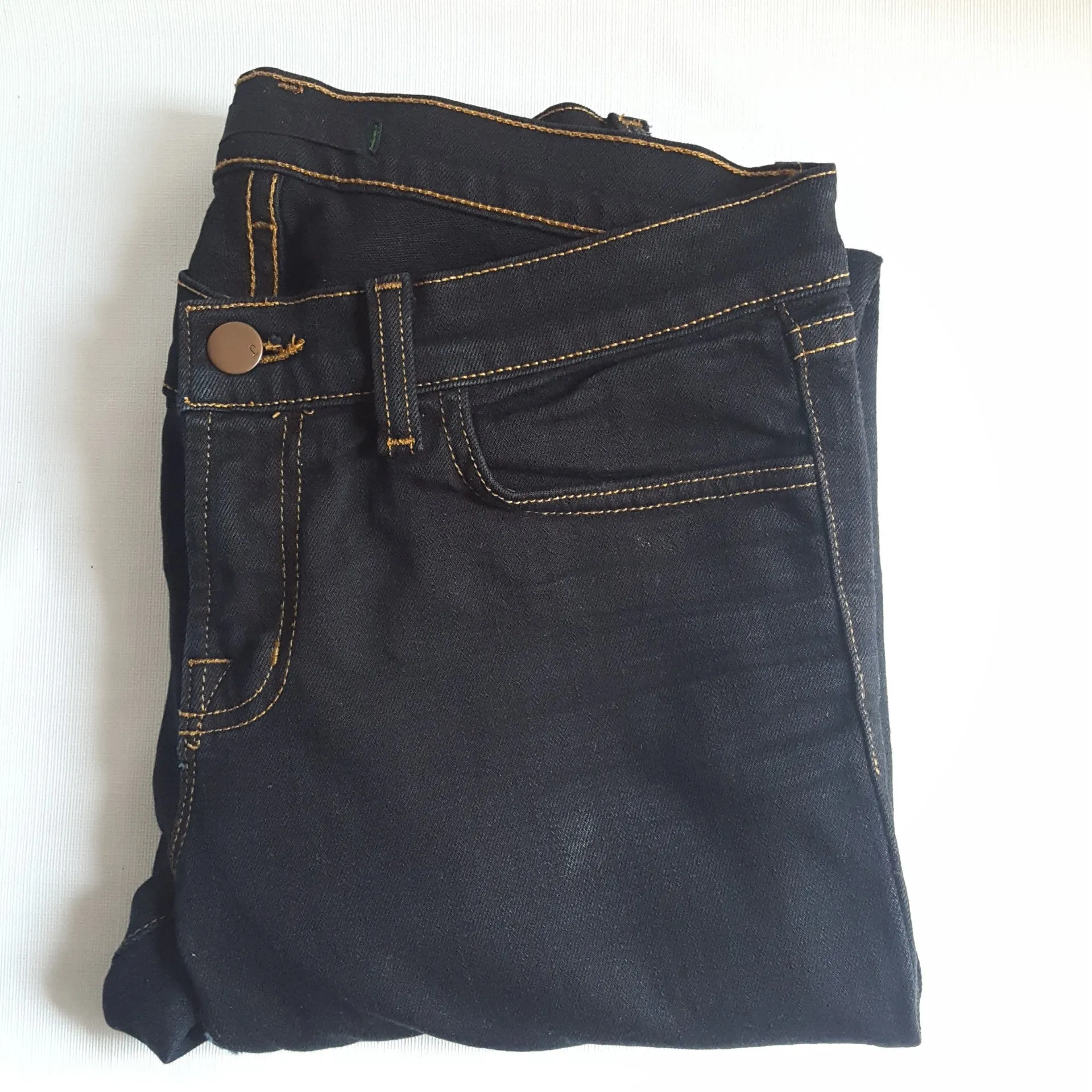 J Brand Midrise Crop Jeans Black size 27