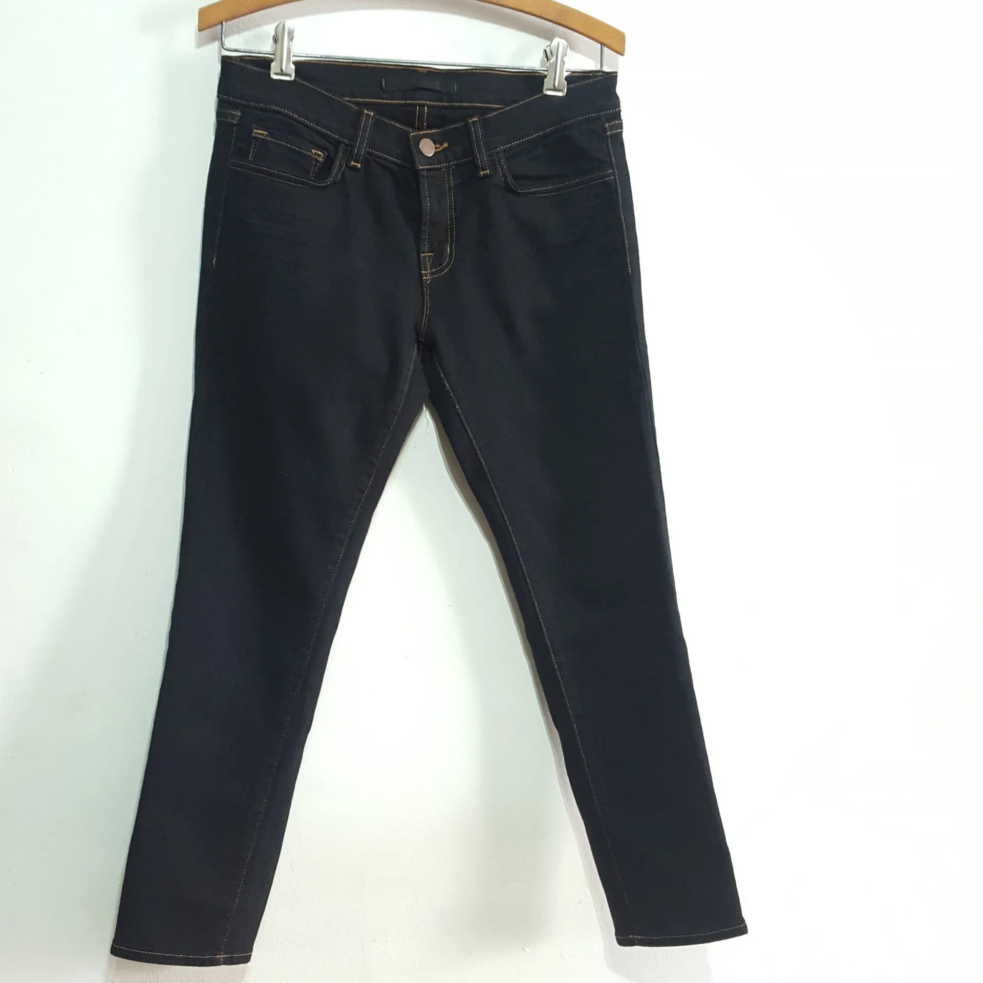 J Brand Midrise Crop Jeans Black size 27