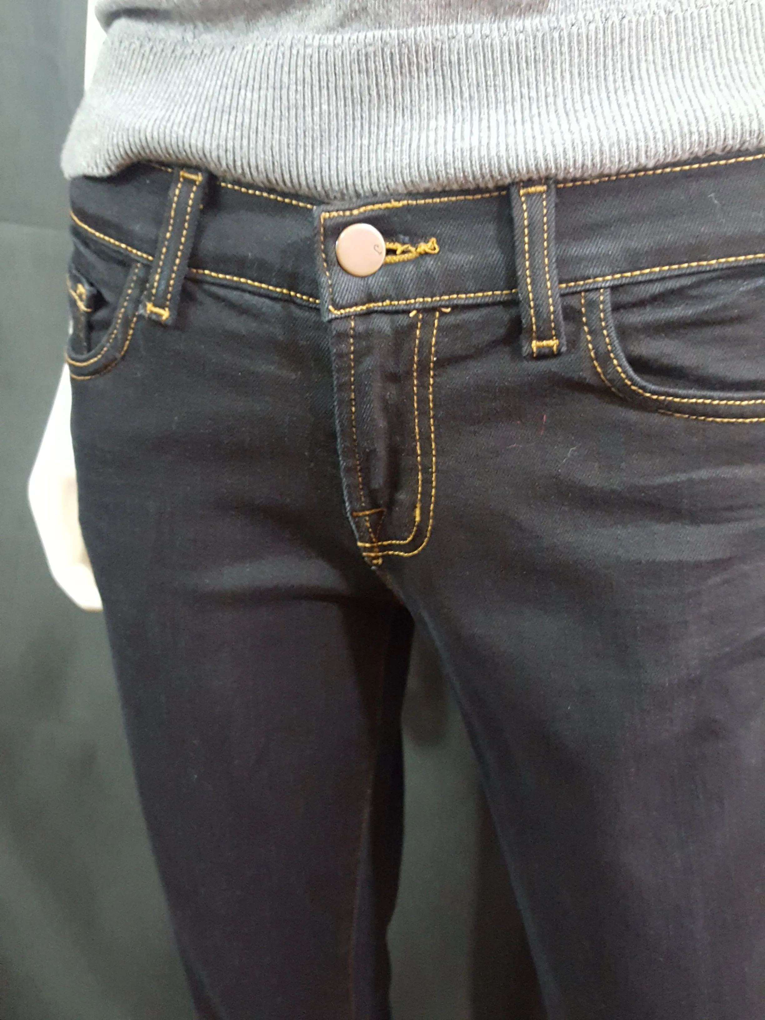 J Brand Midrise Crop Jeans Black size 27