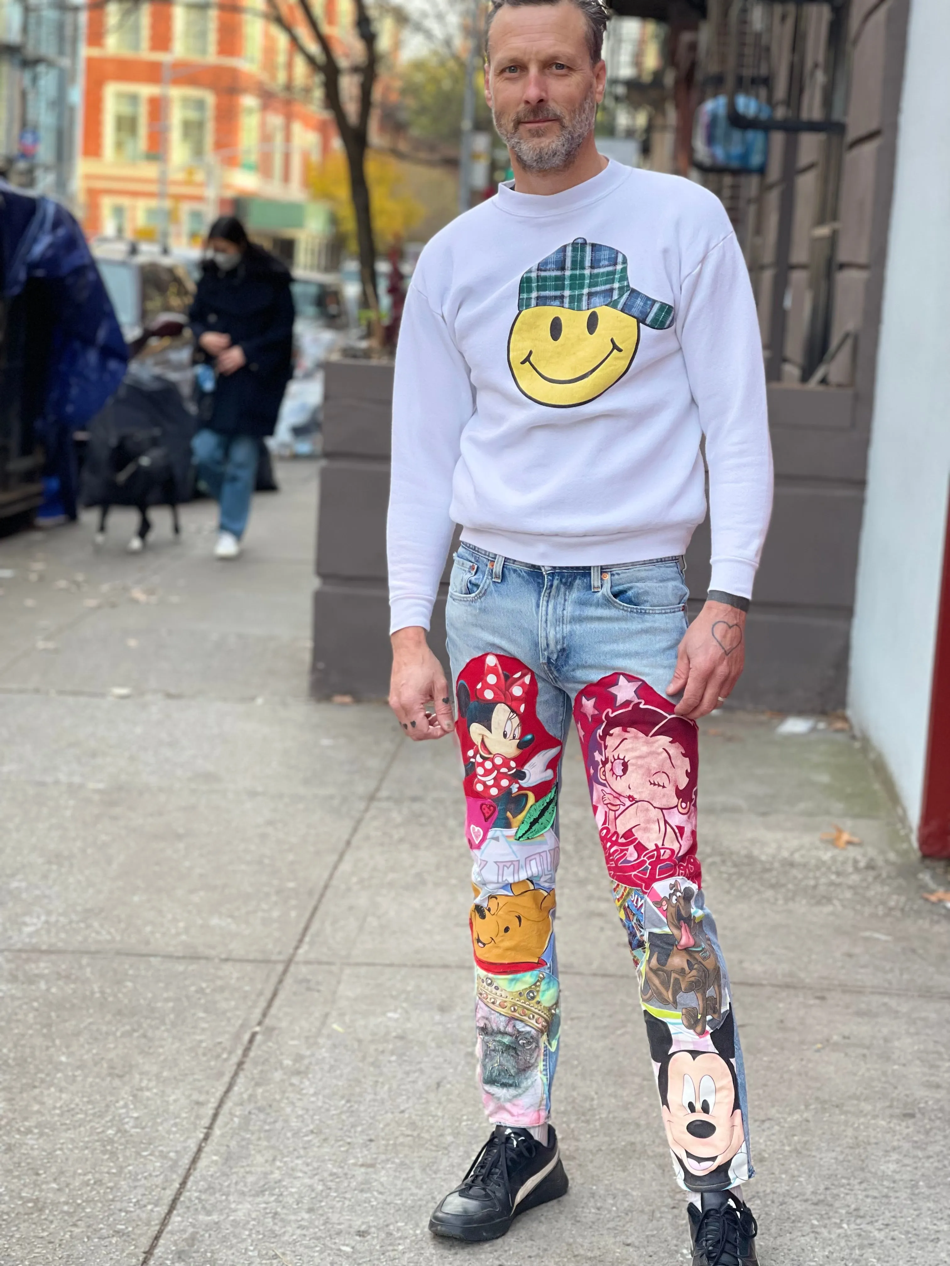 Vintage 90s Smiley Face Sweatshirt